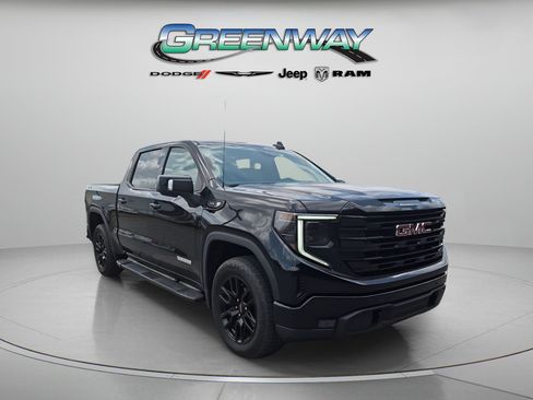 Used 2025 GMC Sierra 1500 Elevation w/ Elevation Premium Package AWD/4WD image 1