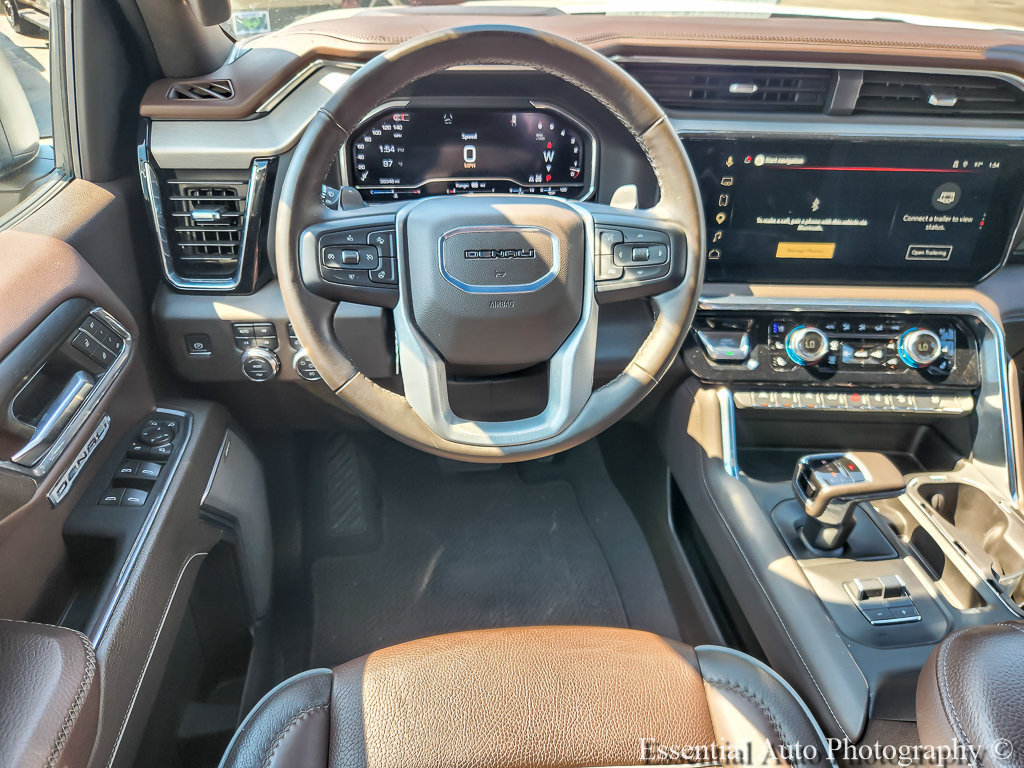 Used 2024 GMC Sierra 1500 Denali AWD/4WD image 10