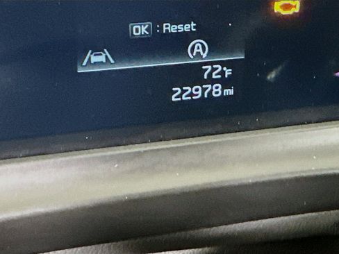 Used 2025 Kia Seltos S image 19