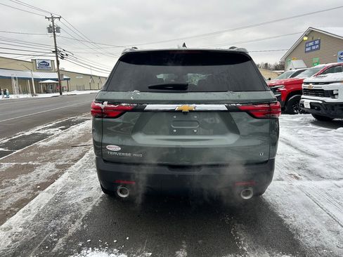 Used 2023 Chevrolet Traverse LT image 6