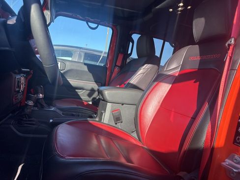 Used 2023 Jeep Wrangler Unlimited Rubicon 4xe image 14