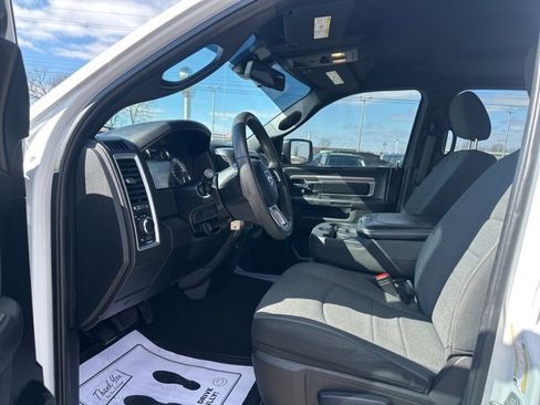 Used 2021 RAM 1500 Classic Warlock w/ Electronics Group image 33