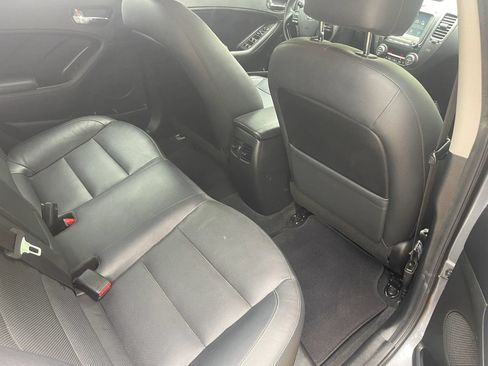 Used 2018 Kia Forte EX FWD image 13