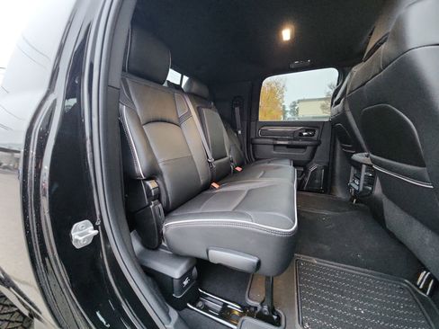 Used 2025 RAM 2500 Limited image 28