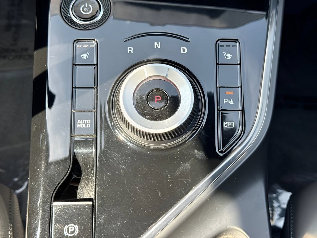 Used 2023 Kia Niro Wind FWD image 15