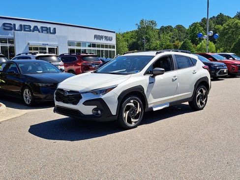 New 2026 Subaru Crosstrek 2.5i Limited w/ Crosstrek Mirror Package AWD/4WD image 3