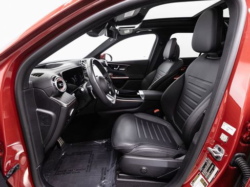 Certified 2025 Mercedes-Benz GLC 300 4MATIC w/ AMG Line image 8