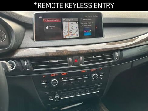 Used 2018 BMW X5 xDrive35i w/ Premium Package image 9