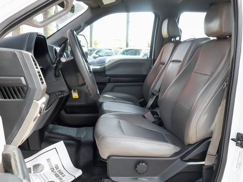 Used 2017 Ford F550 2WD Crew Cab Super Duty image 19
