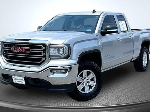 Used 2016 GMC Sierra 1500 SLE w/ SLE Value Package AWD/4WD image 1