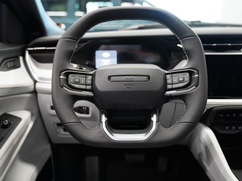 New 2026 Jeep Cherokee Overland w/ Advanced Pro Tech Group AWD/4WD image 18
