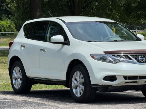 Used 2011 Nissan Murano S FWD image 17