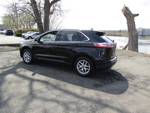 Used 2023 Ford Edge SEL AWD/4WD image 5