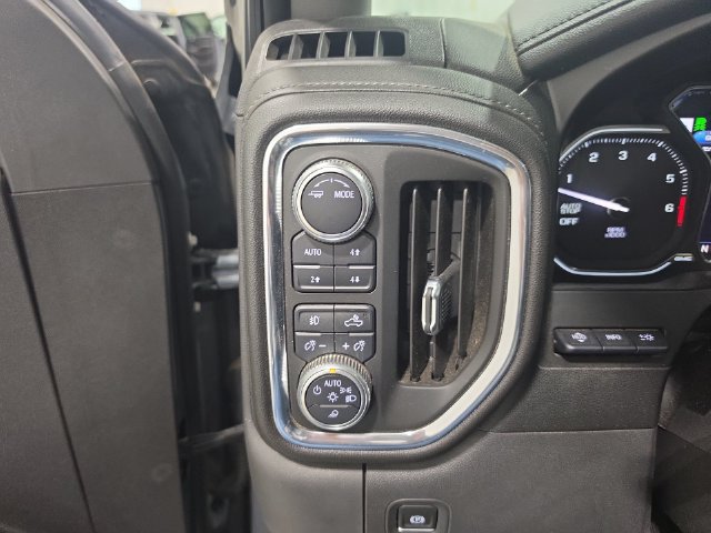 Used 2020 GMC Sierra 1500 Denali w/ Denali Ultimate Package AWD/4WD image 13