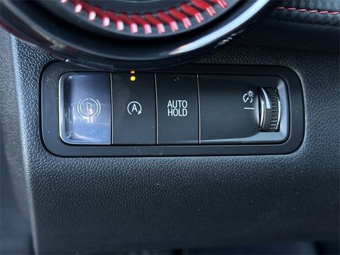 New 2026 Chevrolet Equinox RS image 18