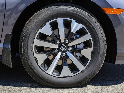 New 2026 Honda Odyssey EX-L image 10