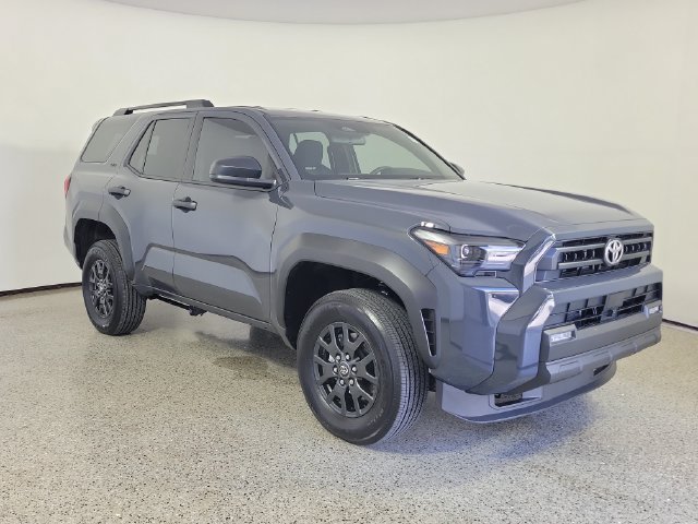 Used 2026 Toyota 4Runner SR5 AWD/4WD image 4
