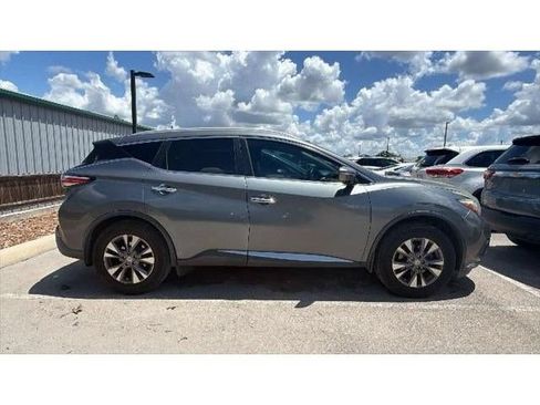 Used 2015 Nissan Murano SL FWD image 3
