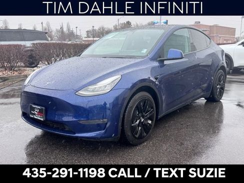 Used 2021 Tesla Model Y Long Range image 5