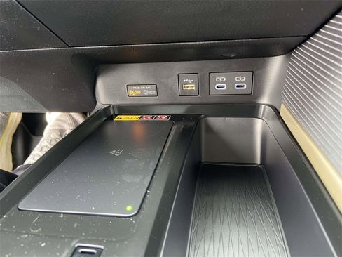 New 2026 Toyota Camry SE image 20