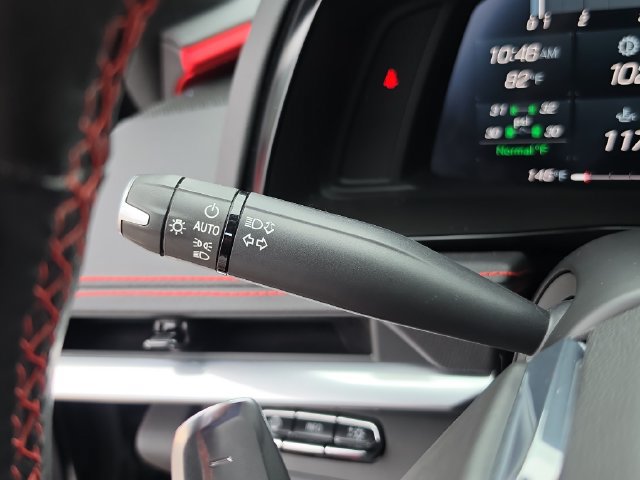 Used 2021 Chevrolet Corvette Stingray Preferred Cpe w/ Z51 Performance Package RWD image 18