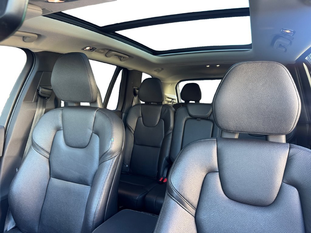 Used 2021 Volvo XC90 T6 Momentum w/ Advanced Package AWD/4WD image 23
