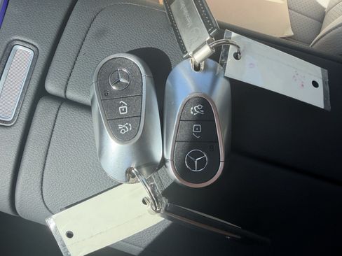 Certified 2024 Mercedes-Benz E 350 4MATIC Sedan image 38