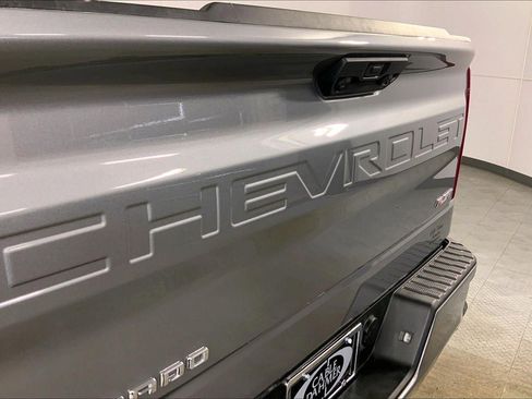 Used 2024 Chevrolet Silverado 1500 RST w/ Z71 Off-Road Package AWD/4WD image 20