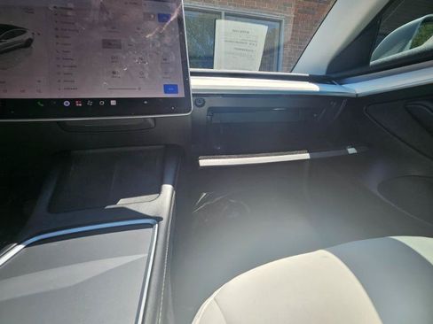 Used 2023 Tesla Model 3 Standard Range RWD image 47