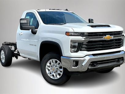 New 2024 Chevrolet Silverado 3500 LT w/ Convenience Package