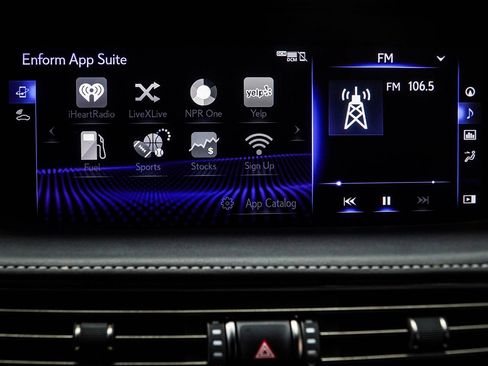 Used 2018 Lexus LS 500 w/ Interior Upgrade Package RWD image 30