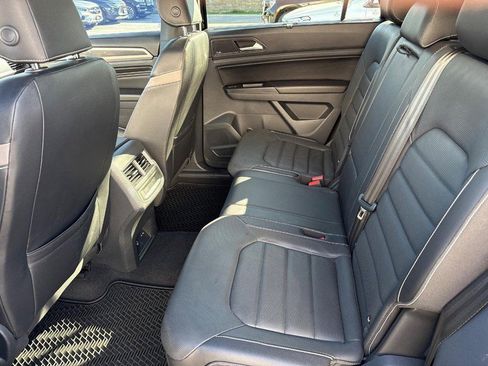 Used 2020 Volkswagen Atlas Cross Sport SEL Premium R-Line image 6