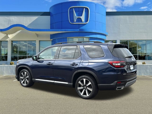 Used 2023 Honda Pilot Elite image 6