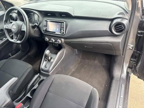Used 2024 Nissan Kicks S FWD image 19