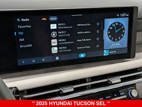 Used 2025 Hyundai Tucson SEL AWD/4WD image 24
