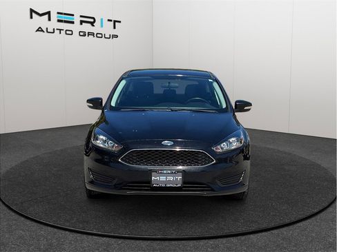 Used 2015 Ford Focus SE image 3