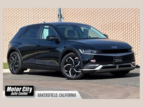 Used 2024 Hyundai Ioniq 5 SEL RWD image 1