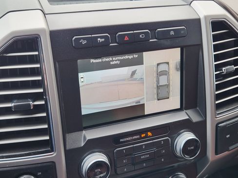 Used 2018 Ford F150 King Ranch w/ Equipment Group 601A Luxury image 20