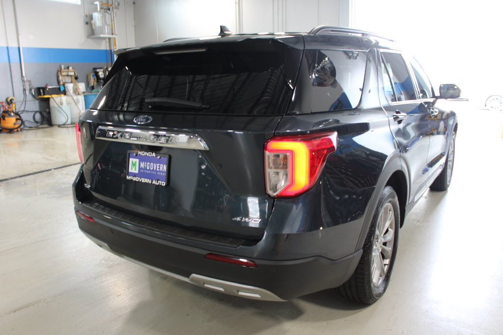 Used 2023 Ford Explorer XLT w/ Equipment Group 202A AWD/4WD image 27