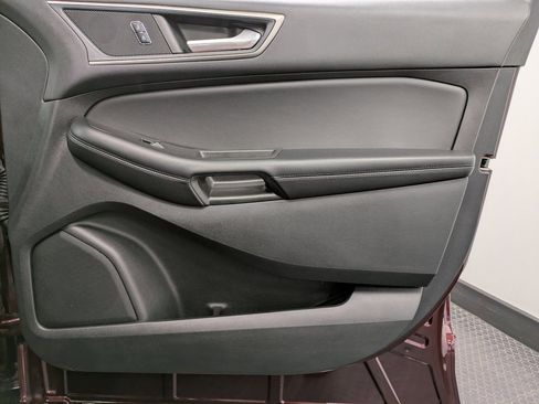 Used 2022 Ford Edge SEL w/ Convenience Package image 27