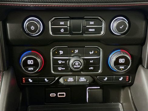 Used 2022 Chevrolet Tahoe RST w/ Sport Performance Package image 15