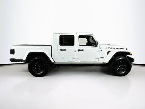 Used 2021 Jeep Gladiator Mojave AWD/4WD image 4