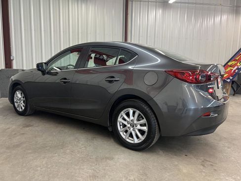 Used 2018 MAZDA MAZDA3 Sport w/ Preferred Equipment Package image 12