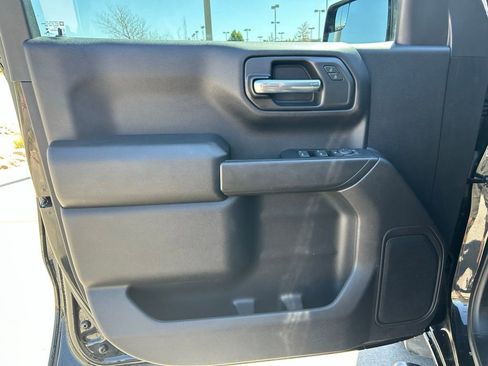 Used 2023 Chevrolet Silverado 1500 Custom AWD/4WD image 21