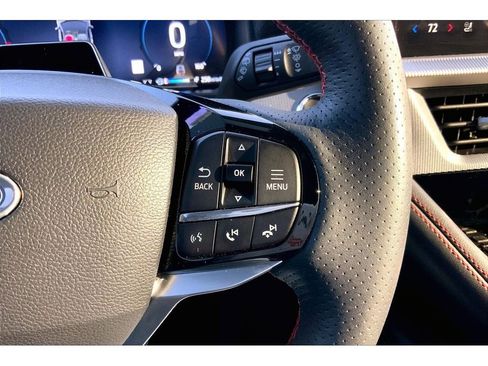 Used 2025 Ford Explorer ST-Line w/ Premium Package AWD/4WD image 21