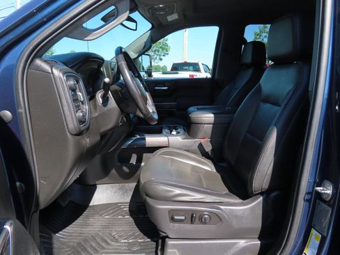 Used 2020 Chevrolet Silverado 2500 LTZ w/ LTZ Plus Package AWD/4WD image 31
