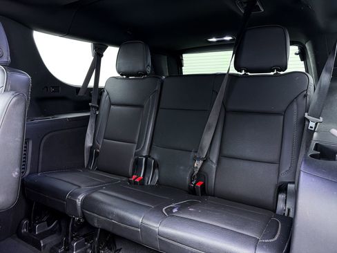 Used 2022 GMC Yukon XL Denali w/ Denali Ultimate Package image 42