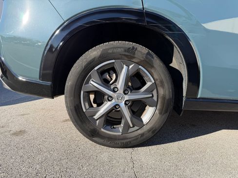 Certified 2024 Honda HR-V EX-L image 8