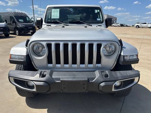 Used 2022 Jeep Wrangler Unlimited Sahara w/ Cold Weather Group AWD/4WD image 2