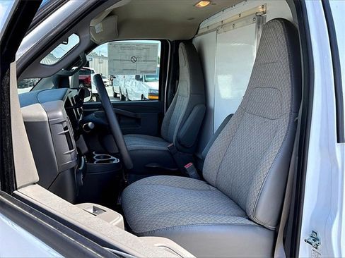 New 2025 Chevrolet Express 3500 w/ Power Convenience Package image 9